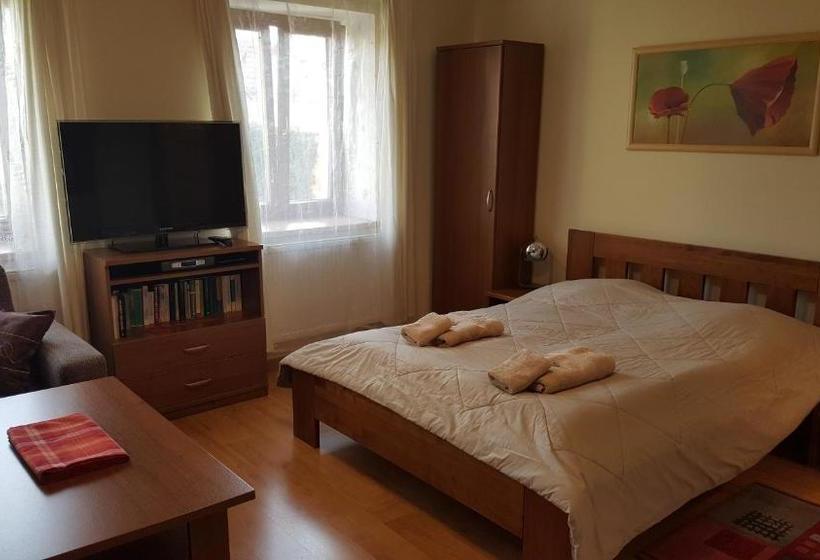 פנסיון Jihoceska Pohoda