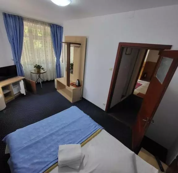 Majatalo Vila Acvila