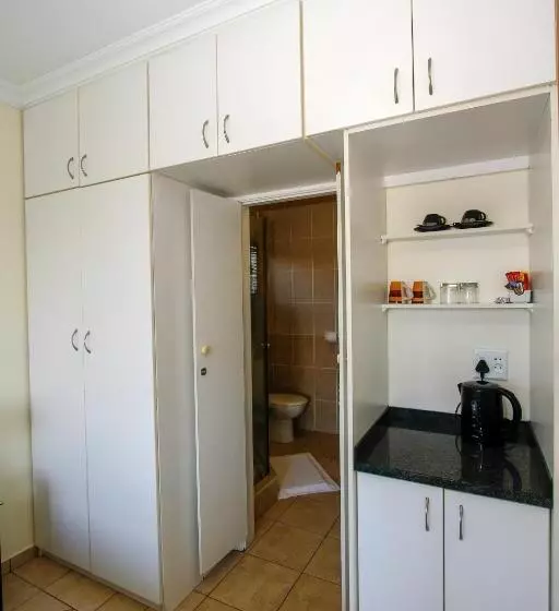 ペンション Virginia Forest Lodge