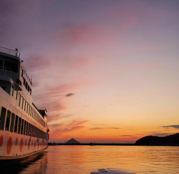 ペンション Yado Seven Beach