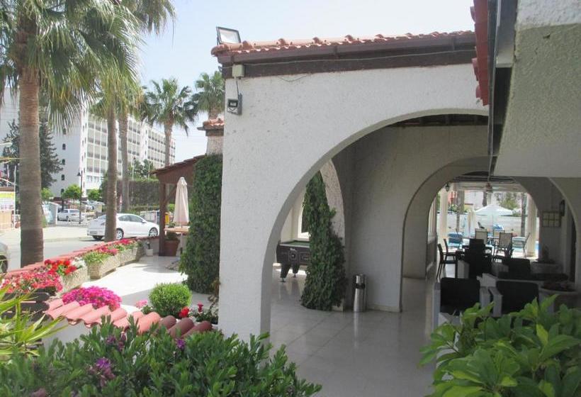 Tsialis Hotel Apartments