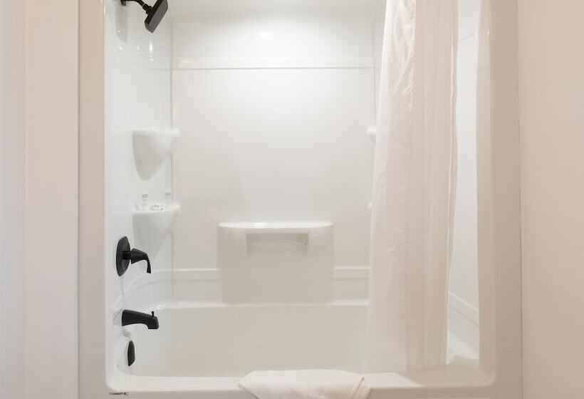 فندق صغير Bonnie View Inn