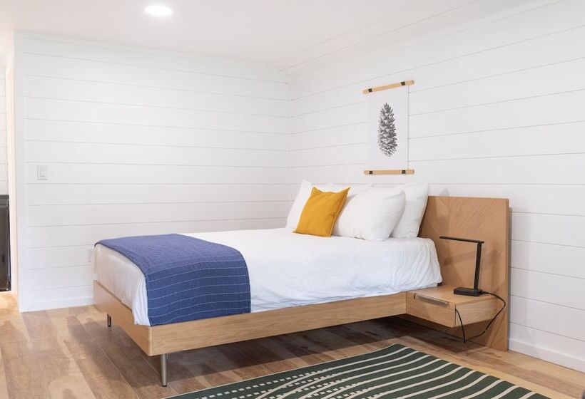 فندق صغير Bonnie View Inn