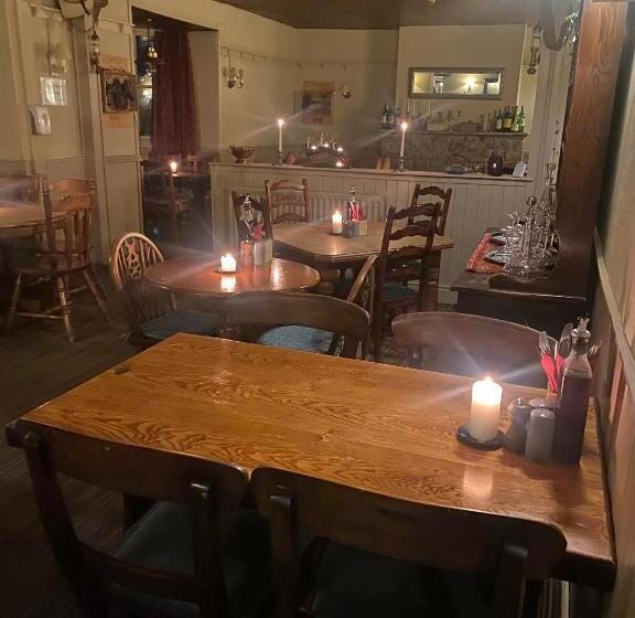 호스텔 The Bridge Inn