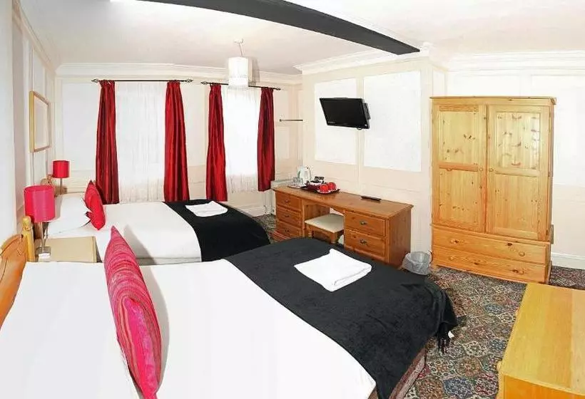 هاستل The George