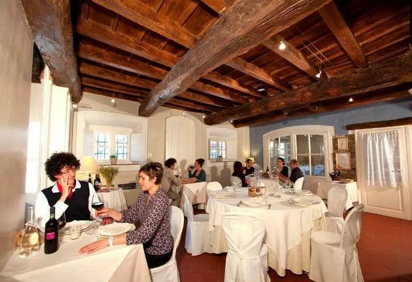 ホテル Agriturismo Cascina Caremma
