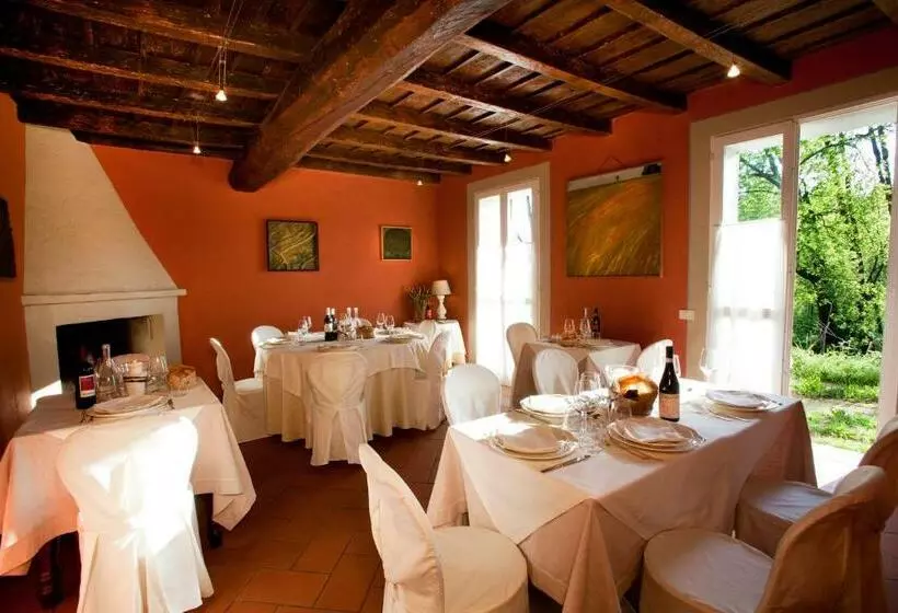 ホテル Agriturismo Cascina Caremma