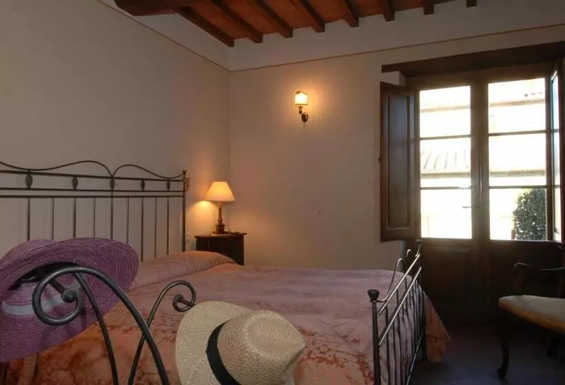ホテル Agriturismo I Pagliai