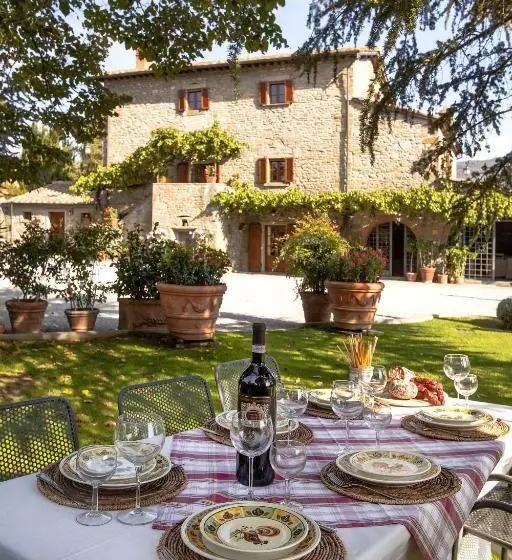 ホテル Agriturismo I Pagliai