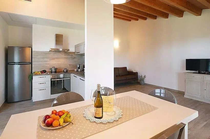 Hotelli Agriturismo Il Pelago