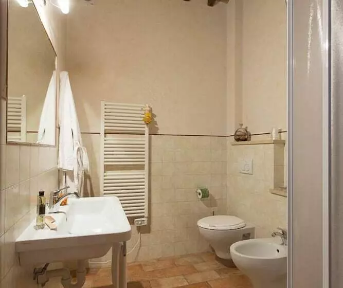 Hotelli Agriturismo Il Pelago