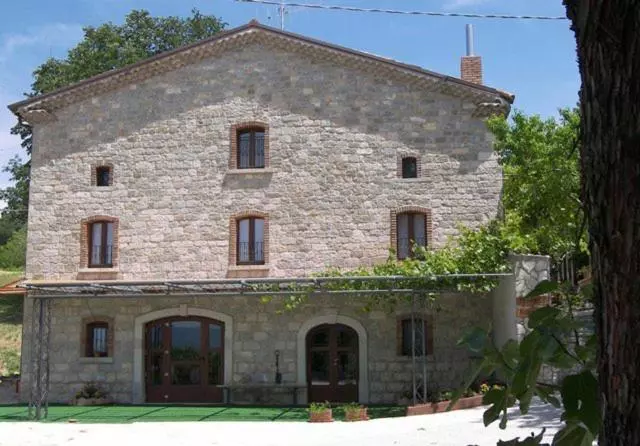 ホテル Agriturismo La Ginestra