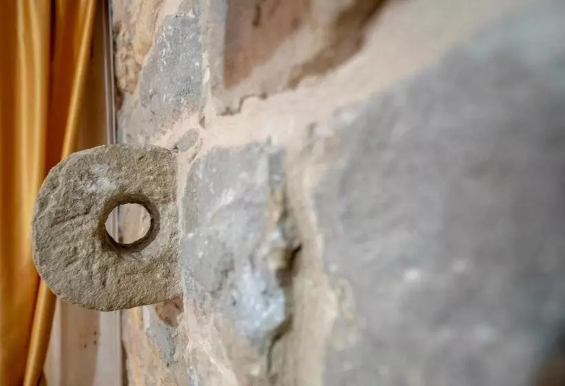 ホテル Agriturismo La Ginestra
