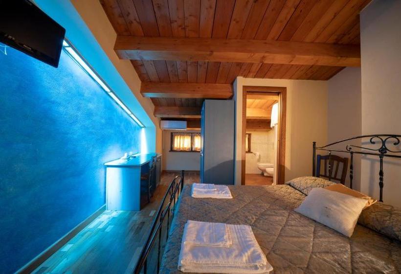 בית מלון כפרי Agriturismo La Ginestra