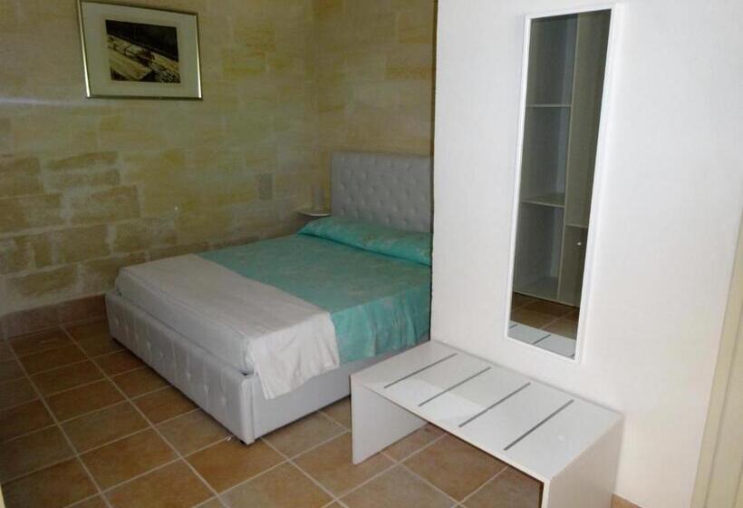 هتل Casa Colonica Liliane B&b