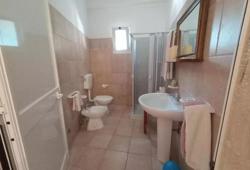 هتل Casa Colonica Liliane B&b