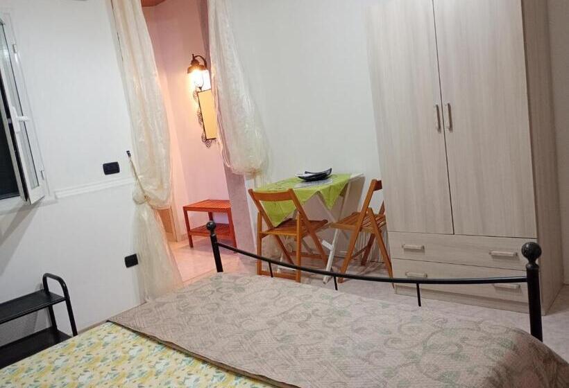 هتل Casa Colonica Liliane B&b