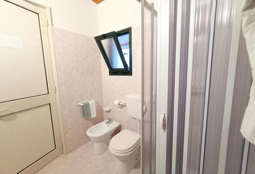 هتل Casa Colonica Liliane B&b