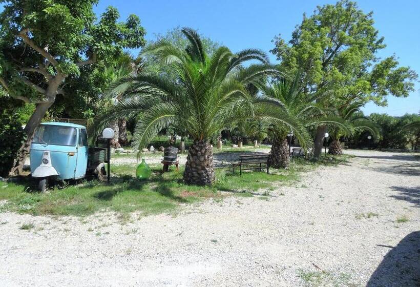 هتل Casa Colonica Liliane B&b