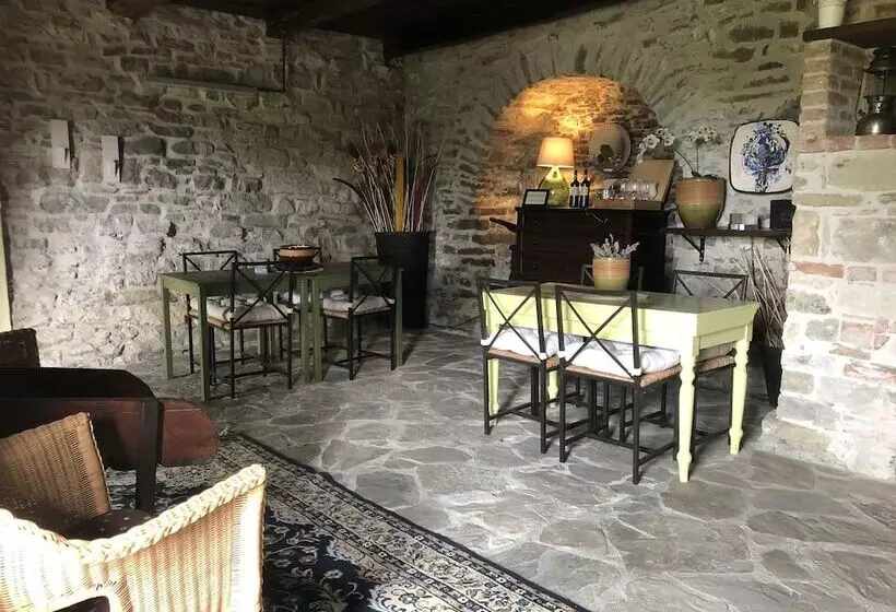 Hotelli Cascina Bertolotto Wine Resort