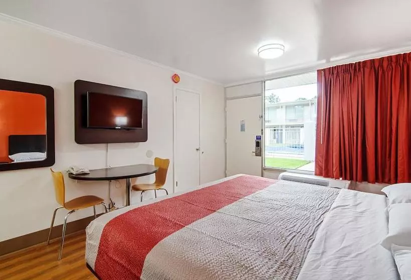 Motel 6bay Minette, Al