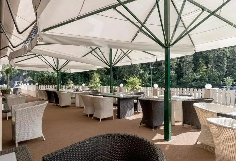 پانسیون Gasthof Ambachhof