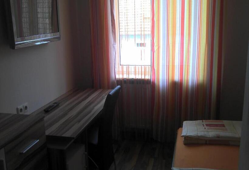 Пансион Gasthof Paradiesgartl