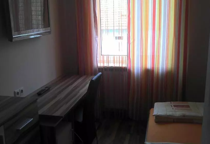 Majatalo Gasthof Paradiesgartl