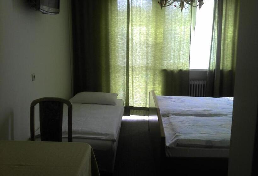 Пансион Gasthof Paradiesgartl