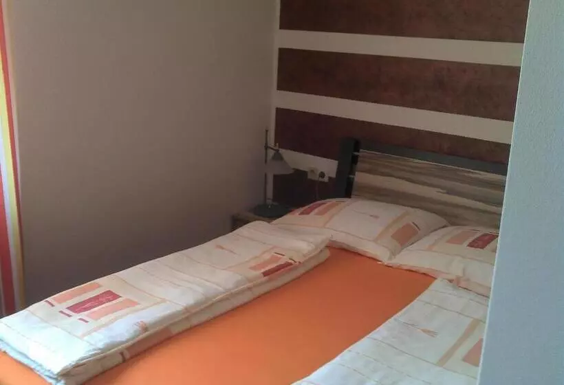 Majatalo Gasthof Paradiesgartl