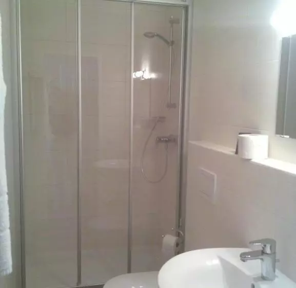 Majatalo Gasthof Paradiesgartl