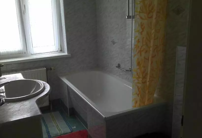 Majatalo Gasthof Paradiesgartl