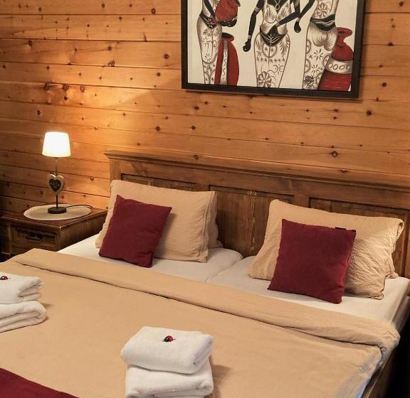 פנסיון Haus Treffer