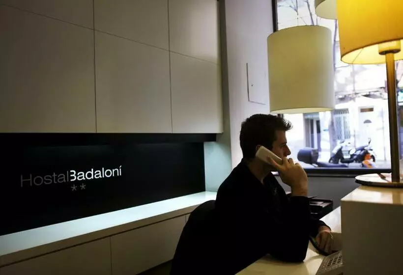 Majatalo Hostal Badaloní