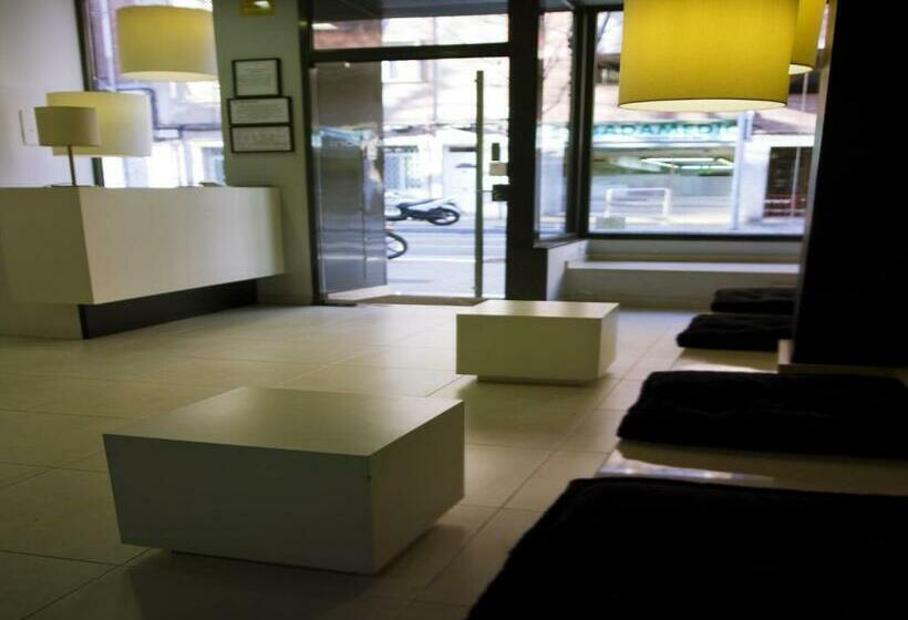 膳宿费 Hostal Badaloní