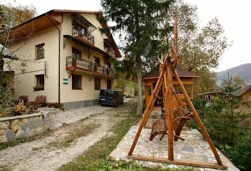 پانسیون Hovanka