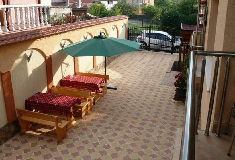 פנסיון Kashta Peychevi