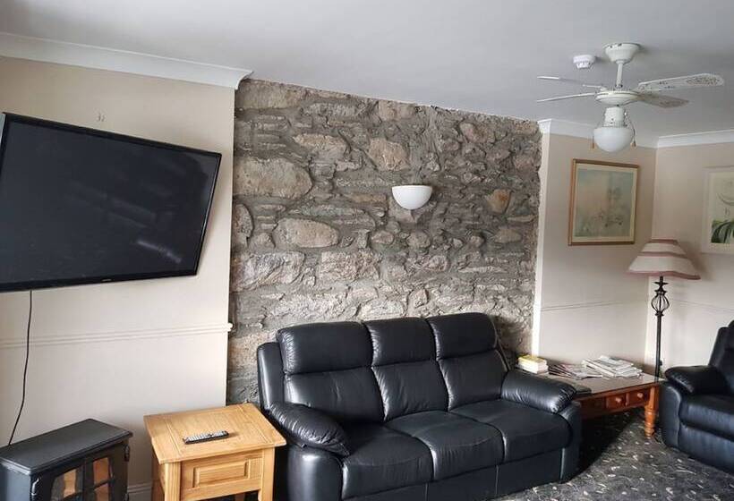 Pensão The River S Edge Guest House