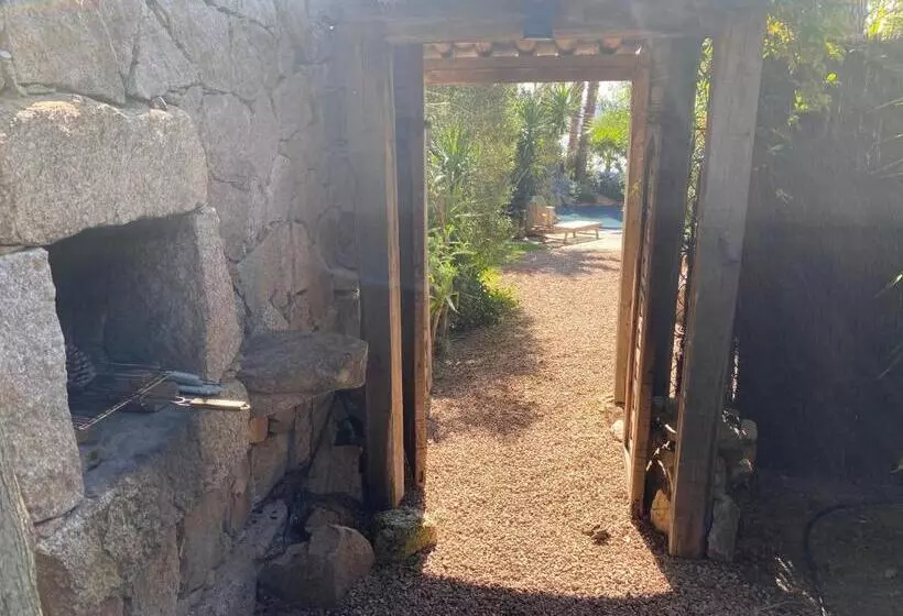 استراحتگاه Maranatha Résidence Avec Plage Privée, Piscine Chauffée