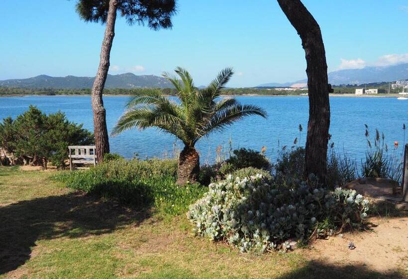 אתר נופש Maranatha Résidence Avec Plage Privée, Piscine Chauffée