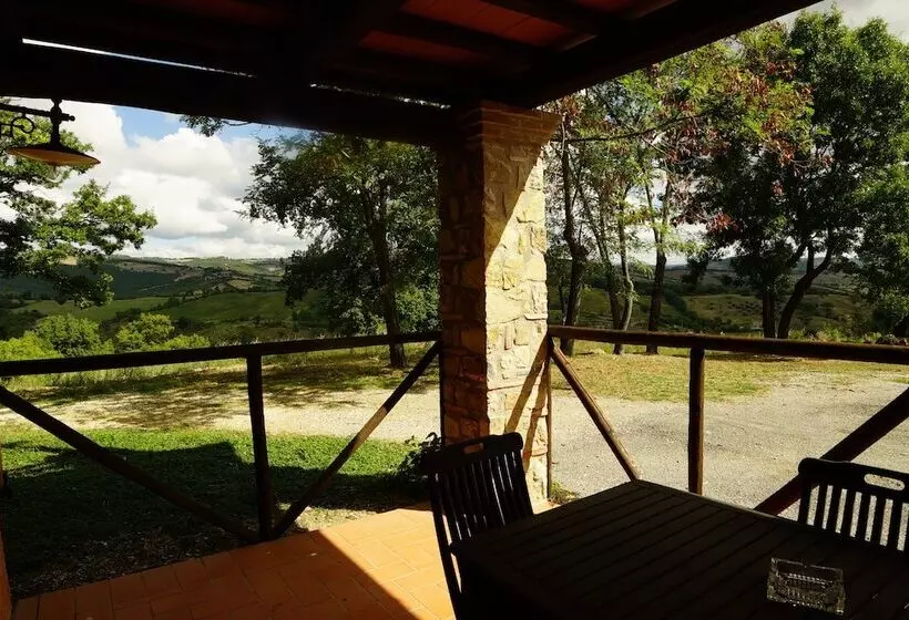 Hotelli Agriturismo Il Fantone