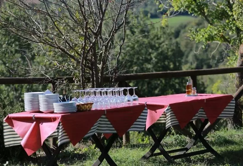 Hotelli Agriturismo Il Fantone