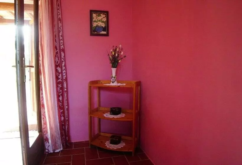 Hotelli Agriturismo Il Fantone