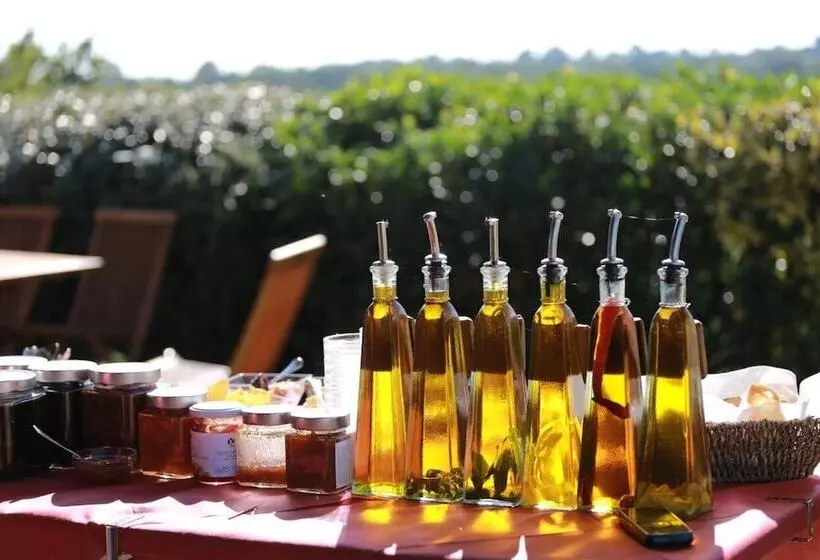 Hotelli Agriturismo Il Fantone