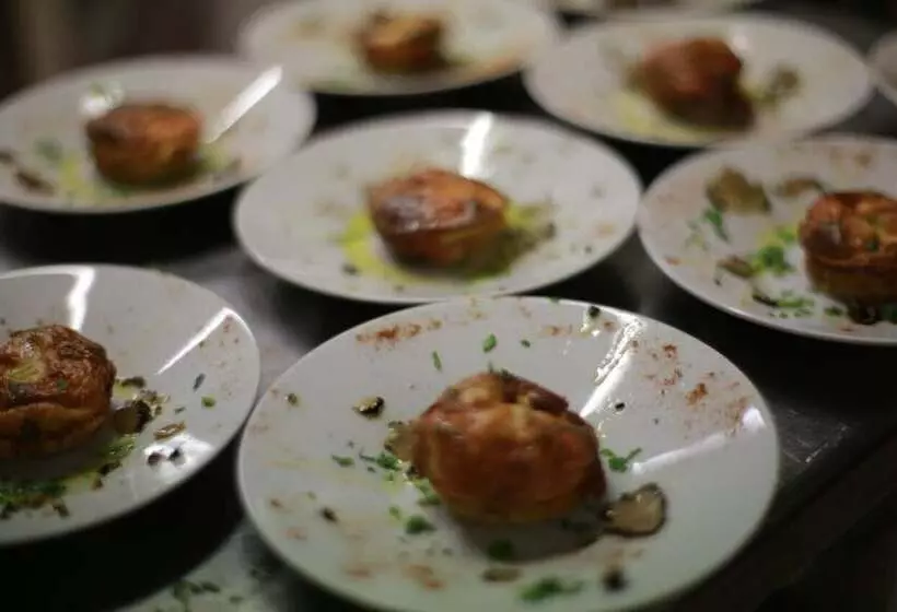 Hotelli Agriturismo Il Fantone