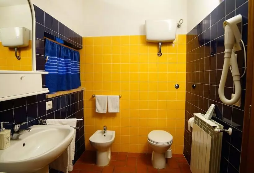 Hotelli Agriturismo Il Fantone