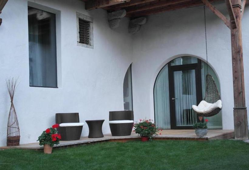 فندق Ansitz Zehentner