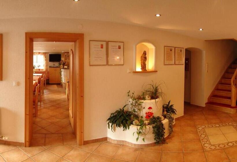 Отель Denggnhof