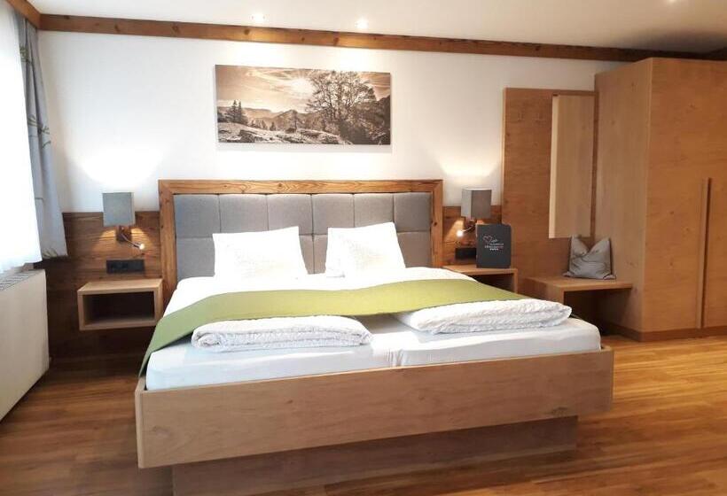 Отель Denggnhof