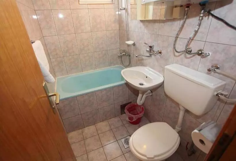 پانسیون Apartments Memidz
